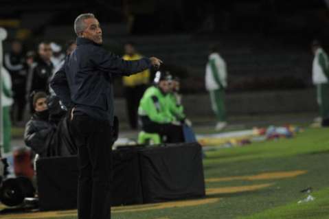 Alexis Mendoza será el entrenador de Independiente del Valle