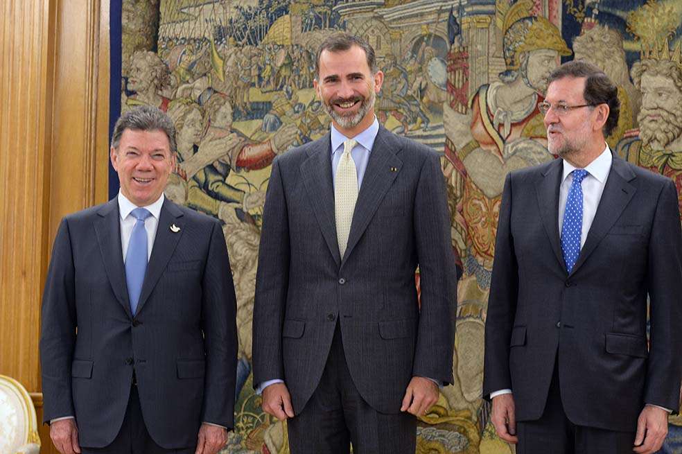 El presidente Juan M. Santos, el rey de España, Felipe VI, y  el jefe del gobierno español, Mariano Rajoy. / Presidencia