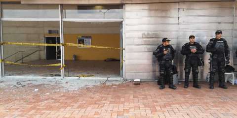 Así quedó el Portal de Suba en Bogotá tras los desmanes del jueves