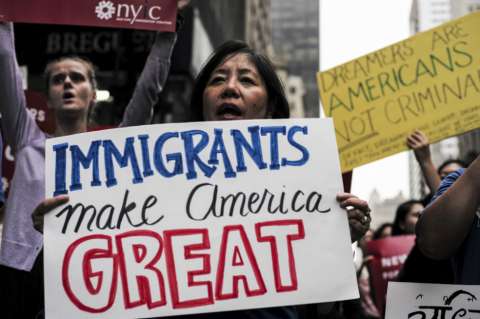 Trump dice que el DACA está "probablemente muerto"