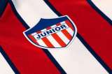 Junior presentó su nueva camiseta para la temporada 2026, ¿cómo es y dónde comprarla?