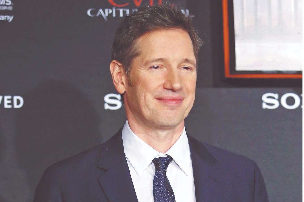 Paul W. S. Anderson, quien está casado con la actriz Milla Jovovich, también es el responsable de la saga “Resident Evil”.