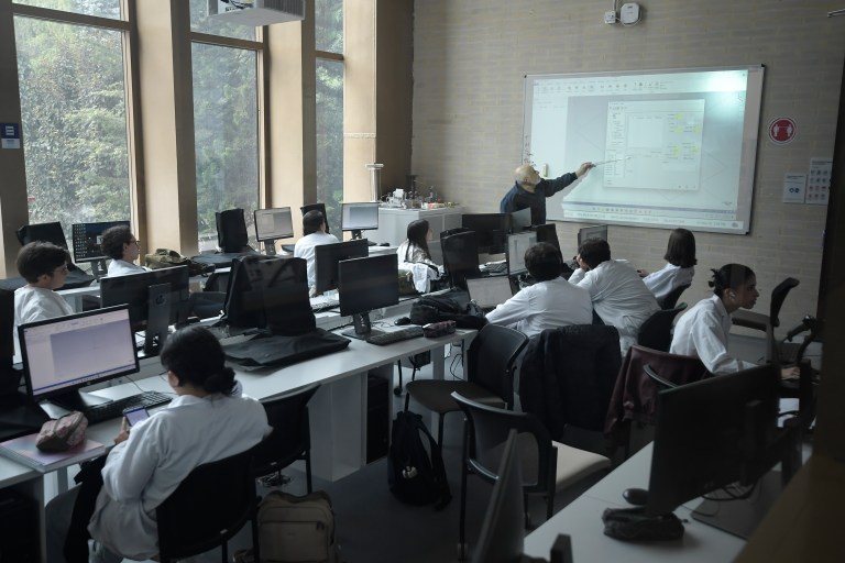 Proyecto de presupuesto de De la Espriella para 2027 aumenta 2,8 % recursos de Mineducación