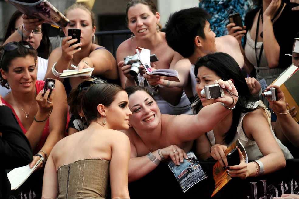 Emma Watson, quien interpretó a Hermione en las ocho cintas de ‘Harry Potter’, es Sam en ‘Las ventajas de ser invisible’. / EFE
