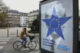 Con foto de Trump quieren convencer a europeos de los riesgos de no votar