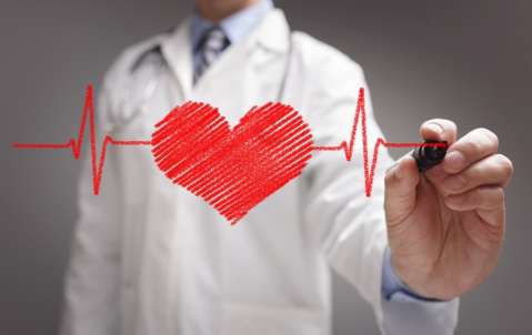 ¿Qué tan riesgoso es una cirugía a corazón abierto? TAVR es una alterativa