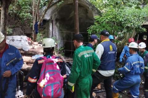 Buscan a 14 mineros atrapados tras explosión en una mina en Norte de Santander