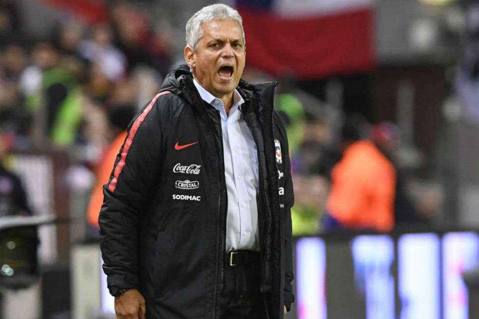 Reinaldo Rueda, técnico de Chile. / AFP