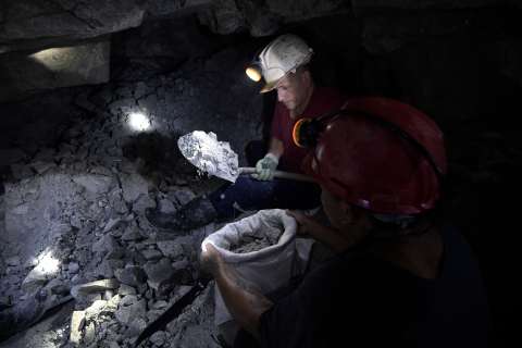 Superfinanciera aprobó OPA por Mineros: ¿ahora qué sigue?