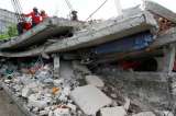 Continúan sin ser localizados 75 colombianos tras terremoto en Ecuador