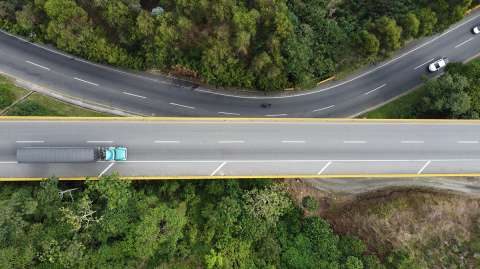 La Línea funciona, pero a medias: así paga Colombia por los kilómetros que faltan