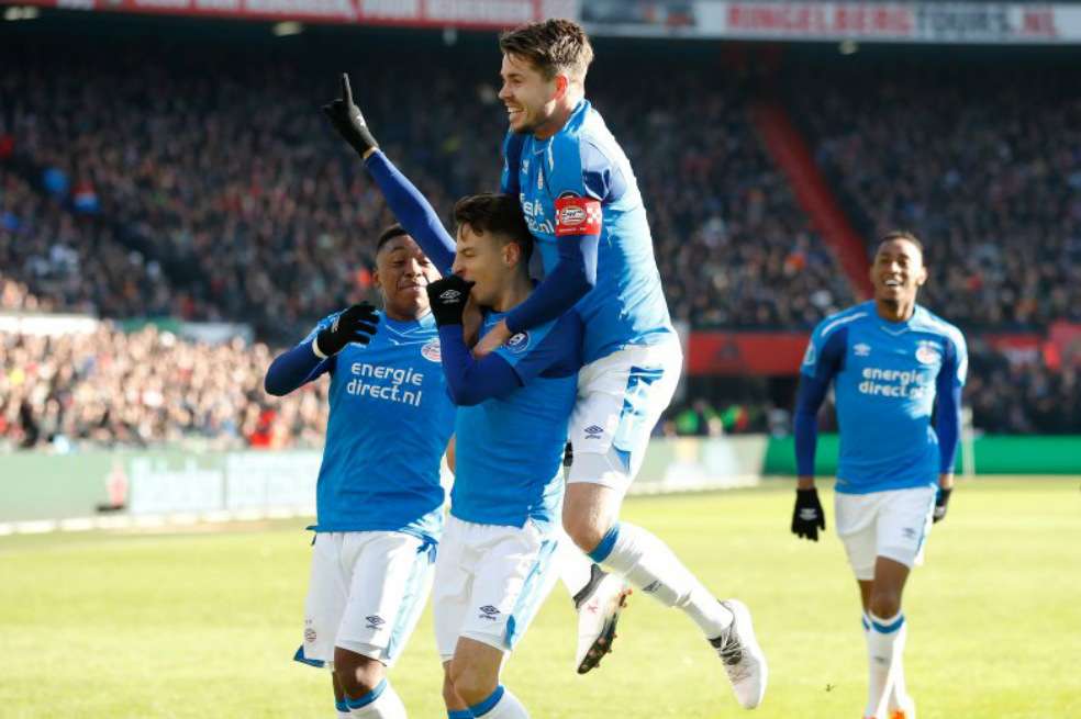 Santiago Arias celebra su tercer gol de 2018. / PSV Eindhoven