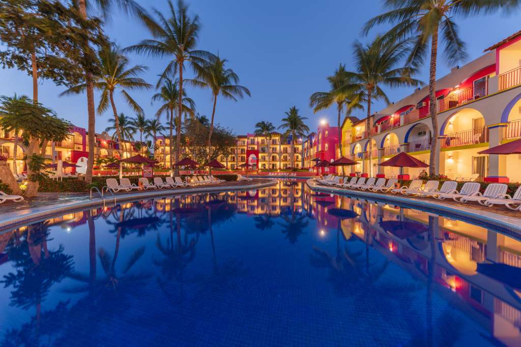 Grand Decameron Complex Bucerías, A Trademark All Inclusive