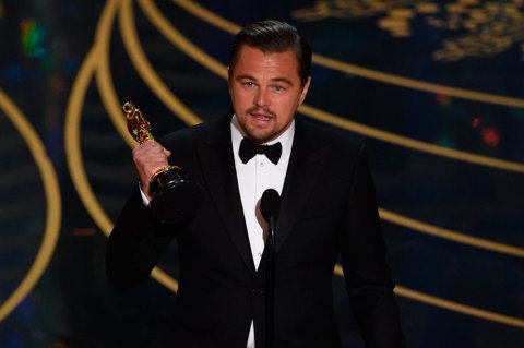 Leonardo DiCaprio utiliza su Óscar para hablar de cambio climático