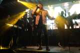 Celebró 20 años de trayectoria artística con un impresionante show privado.