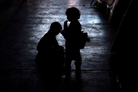 Defensoría cuestiona falta de atención a problemática de niños migrantes