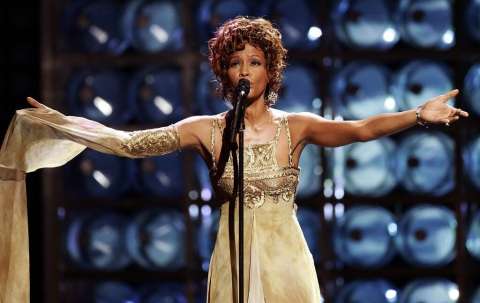 Película biográfica de Whitney Houston se llamará "I Wanna Dance With Somebody"