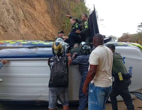 Comandante de la Policía del Valle tuvo un accidente cuando viajaba a Buenaventura