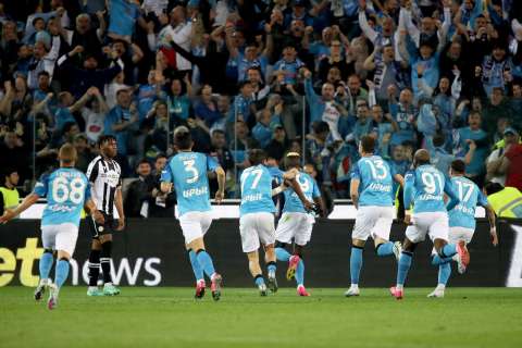 Serie A: Napoli empató con Udinese y se proclamó campeón por tercera vez