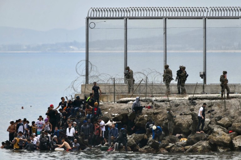 Migrantes Marruecos-.España, ceuta 2021