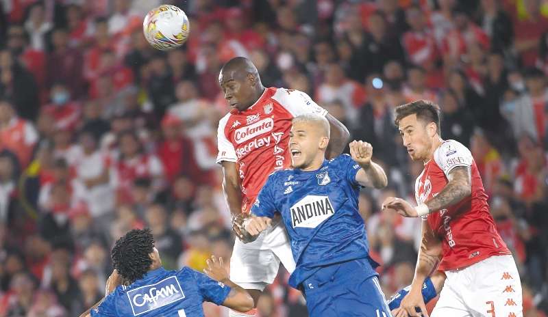 Millonarios lidera el historial del clásico capitalino con 123 victorias contra 84 de Independiente Santa Fe. / Mauricio Alvarado