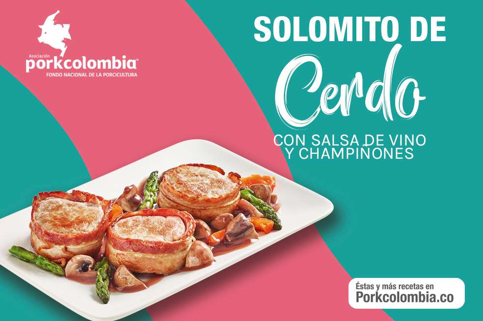 Corte el solomito de cerdo en medallones de 100 gr aproximadamente. Rodee el medallón con tocineta y sujételocon un palillo. Salpimiente y lleve a la parrilla, sartén o a la grill para sellarlo.Después de sellarlo por todas sus caras puede optar por terminar su cocción a término deseado en un horno o en la misma parrilla, sartén, grill (bajando la temperatura), si se van a mantener en samovares puede dar un buen sellado y llevarlo a que termine cocción en el samovar.Para la salsa: Realice la salsa de champiñones y vino tinto picando finamente los champiñones, salteándolos con cebolla, añádale al vino un poco de caldo de carne de cerdo y deje reducir hasta que quede denso. Adicione sal y pimienta al gusto.Para las papas lave las papas, cocínelas y haga un puré, con la mantequilla y la crema, queso parmesano, sal, pimienta y adicione tomillo.Para la ensalada saltee los espárragos y ponga a hornear los pimientos con aceite de oliva.