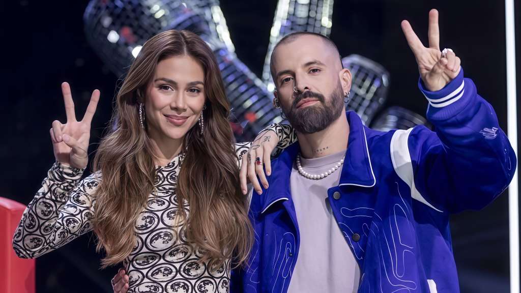 Greeicy y Mike Bahía en 'La Voz'.