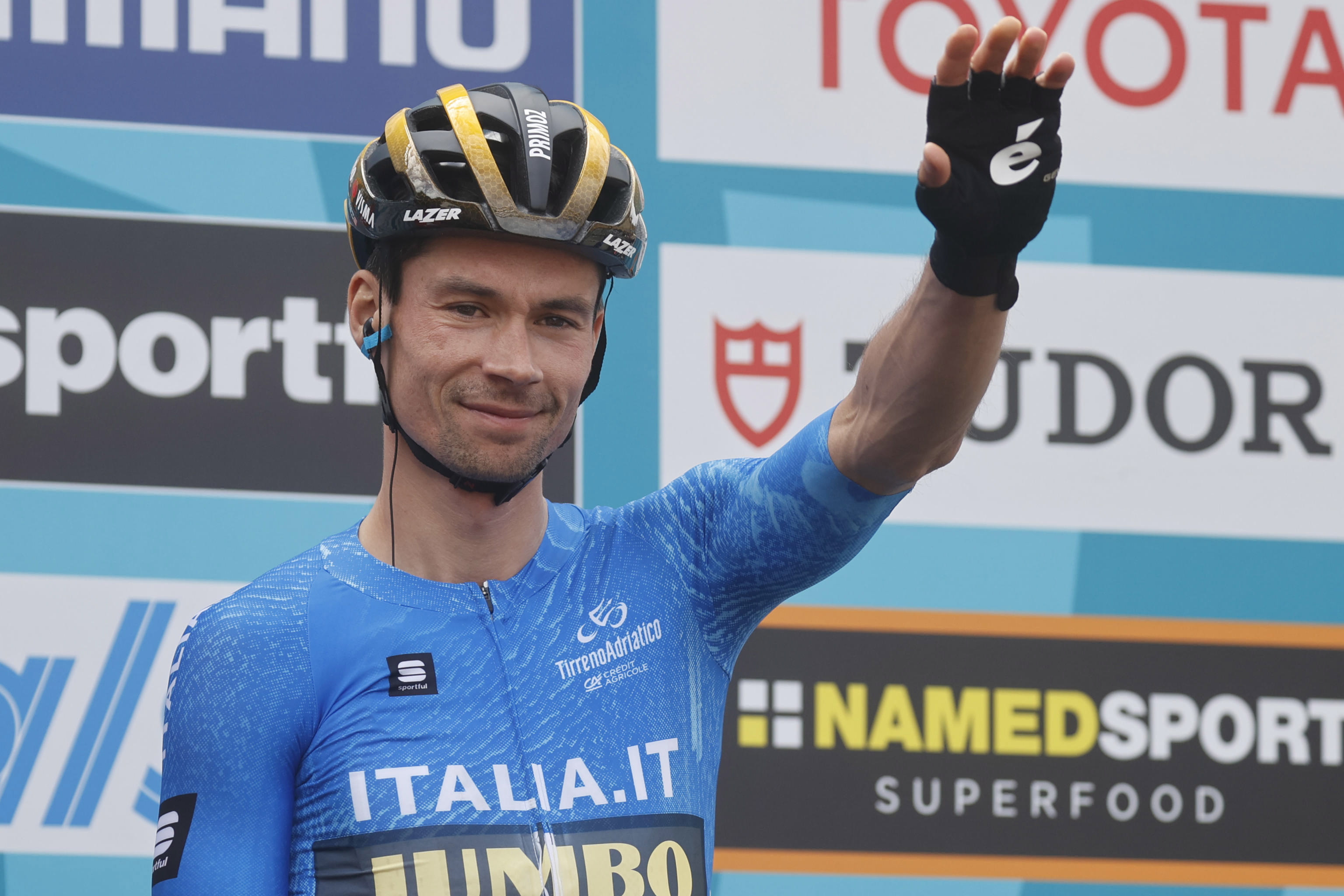 Osimo (Italy), 11/03/2023.- Slovenian rider Primoz Roglic of the team Jumbo - Visma before the 6th stage of the Tirreno Adriatico cycling race, over 193km from Osimo Stazione to Osimo, Italy, 11 March 2023. (Ciclismo, Italia, Eslovenia) EFE/EPA/ROBERTO BETTINI