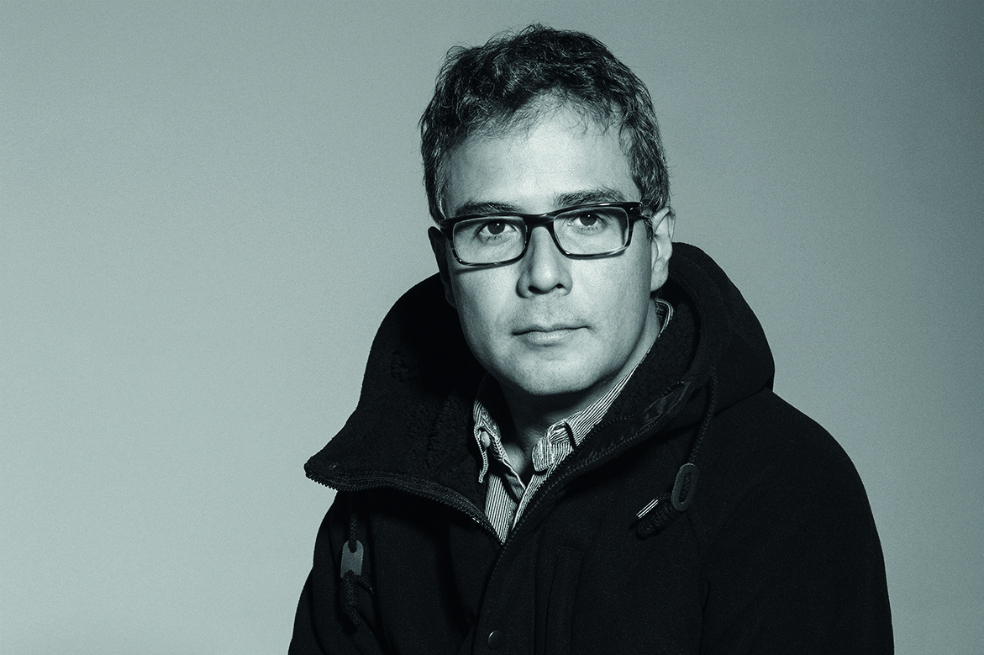 Fernando Gómez Echeverry, nacido en Palmira, y autor de “La soledad del cuarto oscuro”, editada por Penguin Random House. / Hernán Puentes