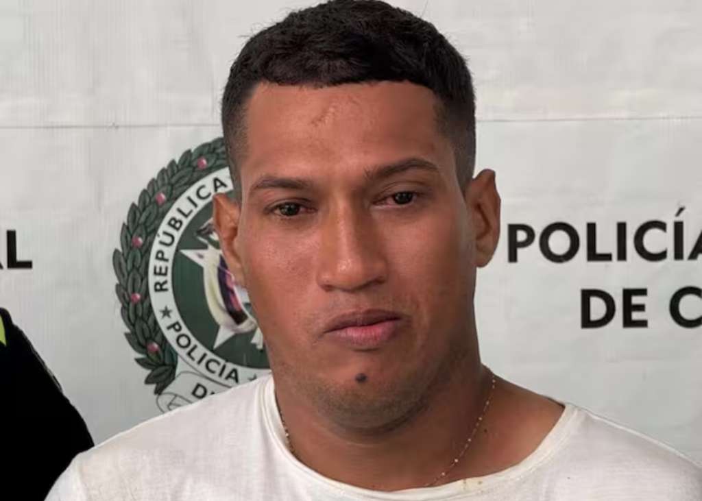 Jorge Luis Borrero Barceló le propinó 17 puñadas a su exmujer, con la que tuvo tres hijos.