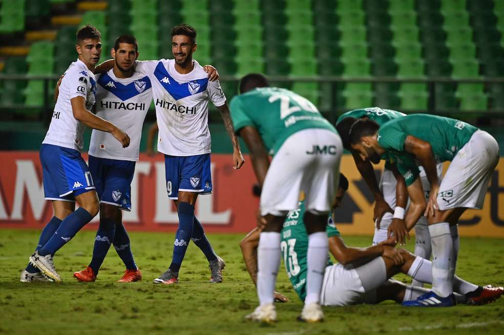 El equipo argentino enfrentará en cuartos de final al ganador de la llave entre Universidad Católica de Chile y River Plate de Uruguay.