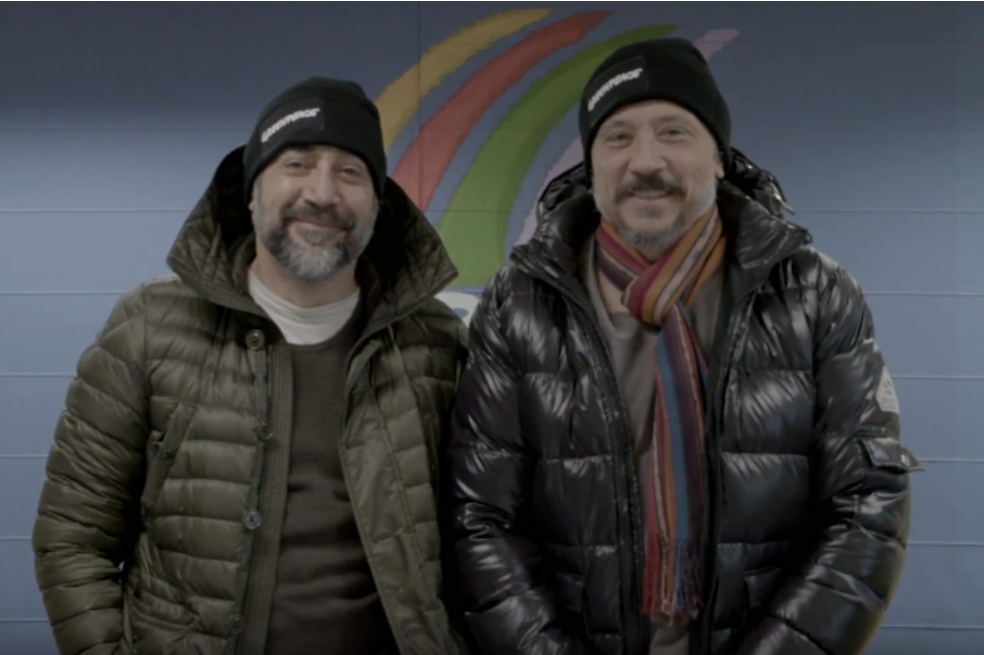 El actor Javier Bardem y su hermano Carlos partirán hacia la Antártida el próximo 23 de enero. / Greenpeace - Youtube