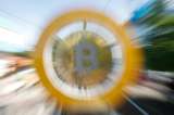 Bitcoin cae con fuerza luego del recorte de tasas anunciado por la Fed