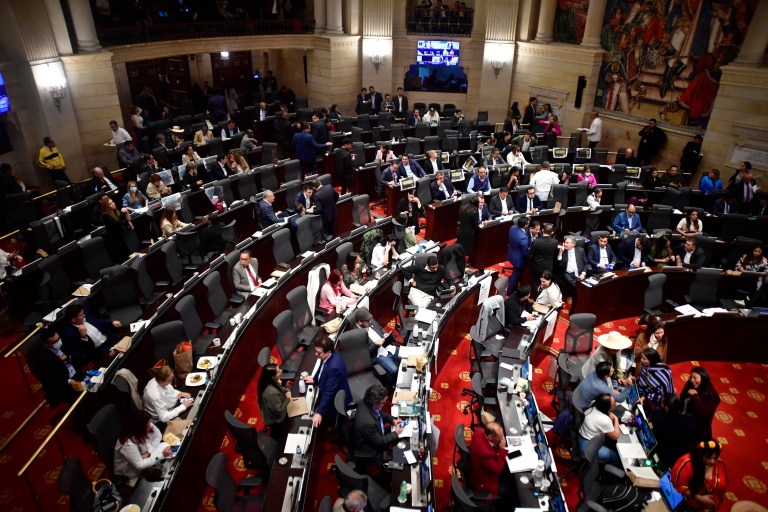 Presentarán proyecto que favorecería contratación pública a juntas comunales