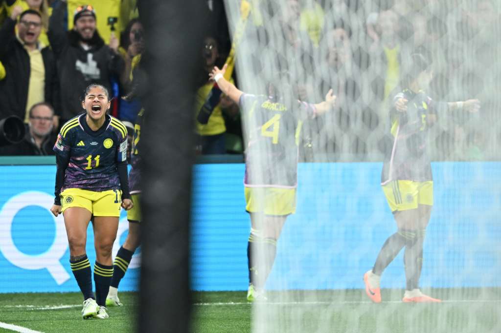 Melbourne (Australia), 08/08/2023.- Catalina Usme of Colombia celebrates after scoring the 1-0 goal during the FIFA Women's World Cup 2023 Round of 16 soccer match between Colombia and Jamaica at Melbourne'Äôs Rectangular Stadium in Melbourne, Australia, 08 August 2023. (Mundial de Fútbol) EFE/EPA/JAMES ROSS EDITORIAL USE ONLY AUSTRALIA AND NEW ZEALAND OUT