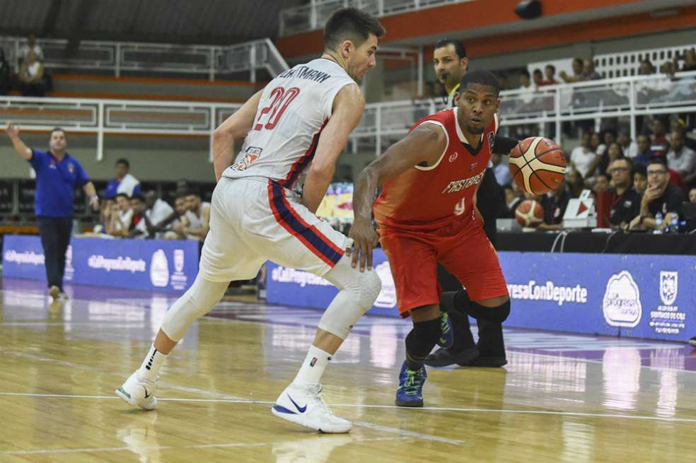 En la primera fase se juega un todos contra todos de 12 fechas. / LPB