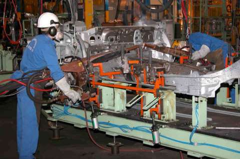 Menor crecimiento será por construcción e industria