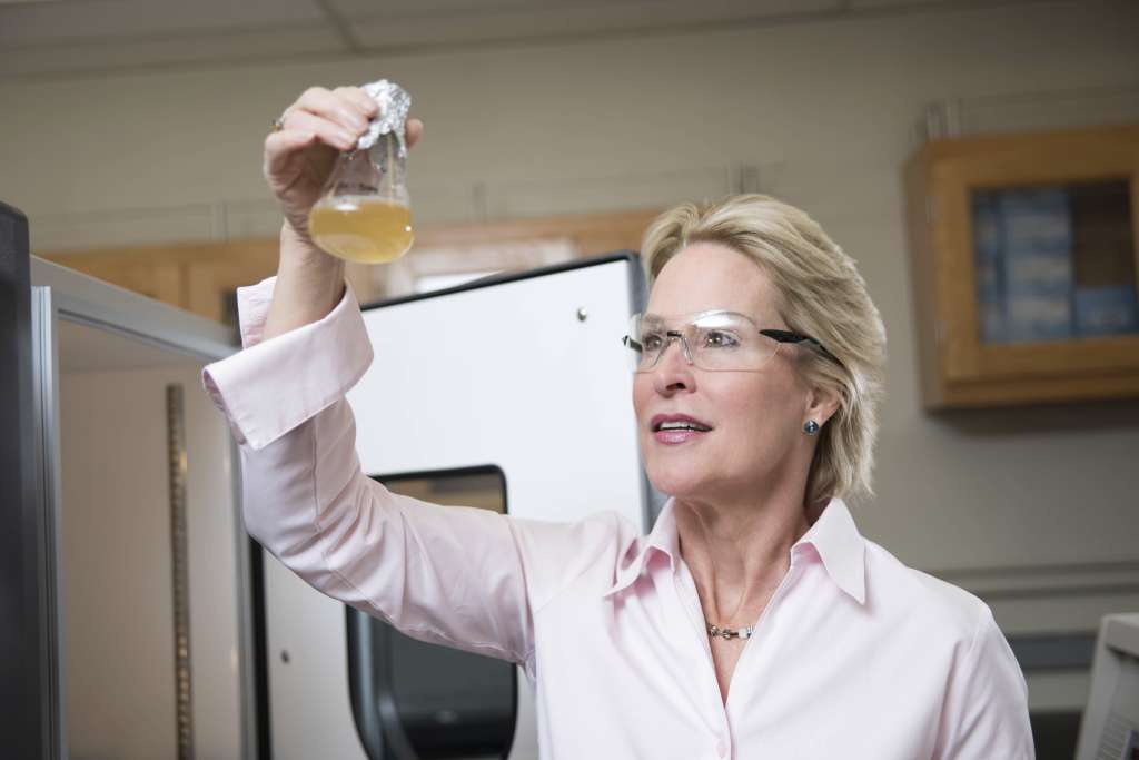 La científica Frances Arnold ganadora del Premio Nobel de Química 2018. / AFP
