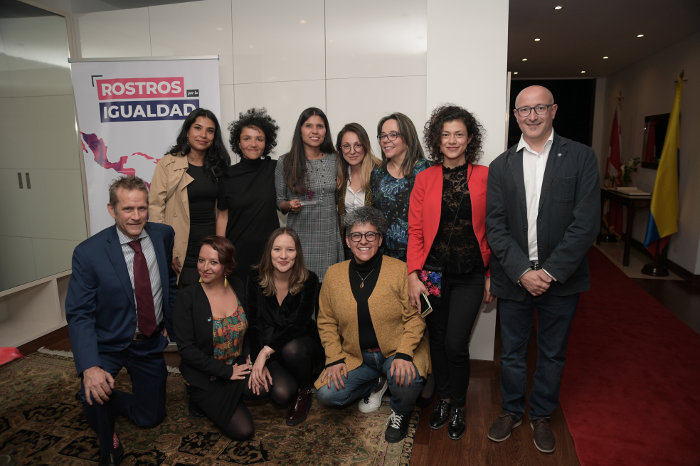 La lucha por los derechos sexuales y reproductivos de las mujeres fue la razón para otorgarle este premio a la Mesa por la Vida y la Salud de las Mujeres. / Gustavo Torrijos - El Espectador.