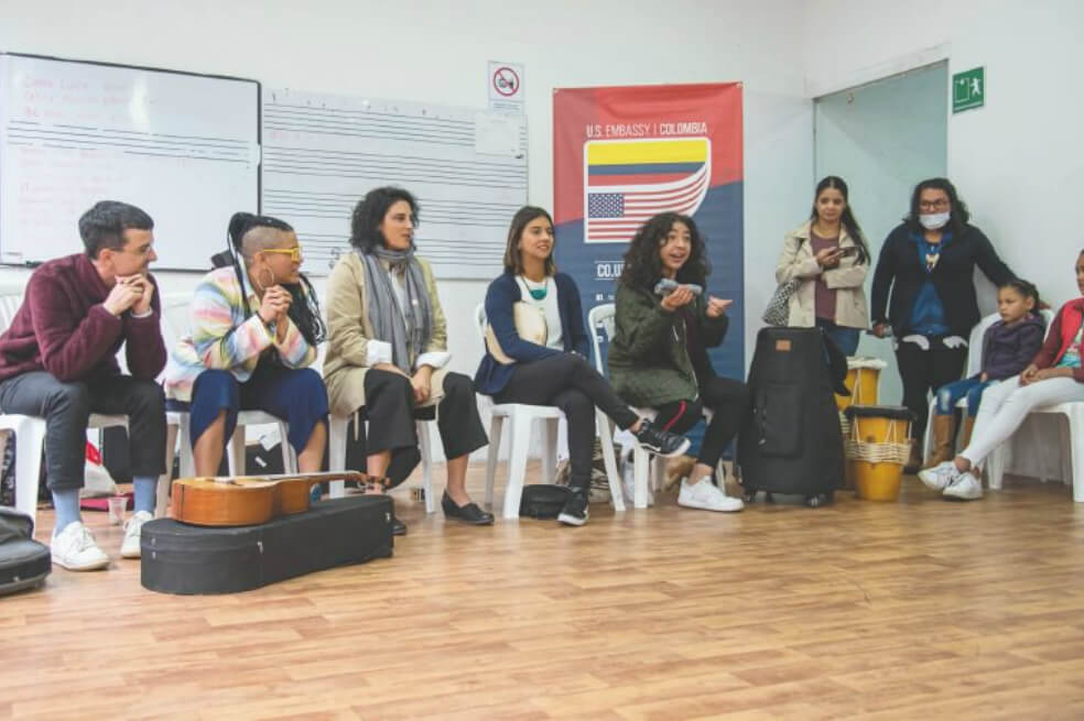 Lara Klaus, Daniela Serna, María González y Sara Lucas, integrantes de Ladama, en un taller de música que se realizó la semana pasada en Bogotá. / Fundación Batuta Bogotá