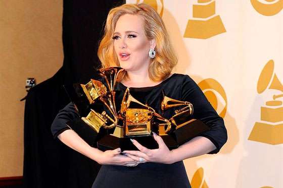 Los mejor y peor vestidos de los premios Grammy 2012