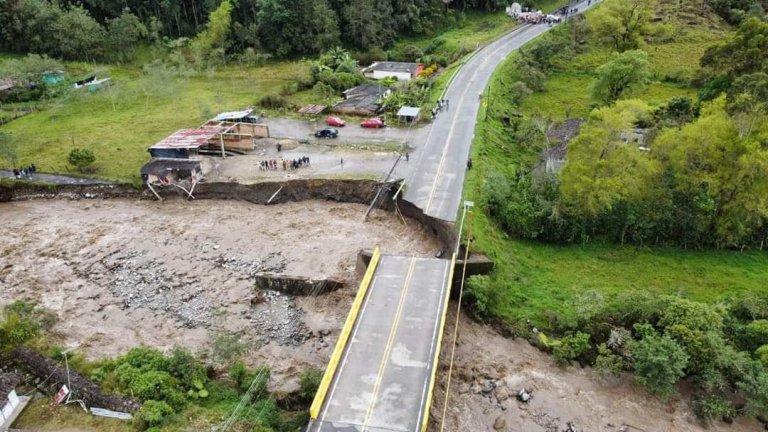 Cierre total en vía Putumayo – Nariño a la altura de San Francisco y Colón