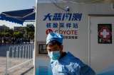 Pruebas masivas y cuarentena, China alista restricciones ante rebrote de covid-19