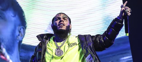 ¿Tekashi 6ix9ine está en peligro? Mhoni Vidente advierte complot para destruirlo