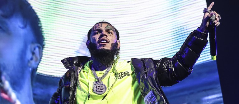¿Tekashi 6ix9ine está en peligro? Mhoni Vidente advierte complot para destruirlo