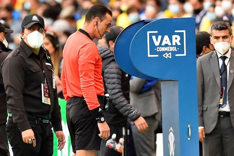 Wilmar Roldán fue criticado por el empate entre Brasil y Ecuador.