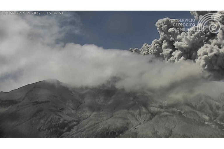 Sí, hubo un aumento de sismos asociados al volcán Puracé, pero no cambia la alerta naranja