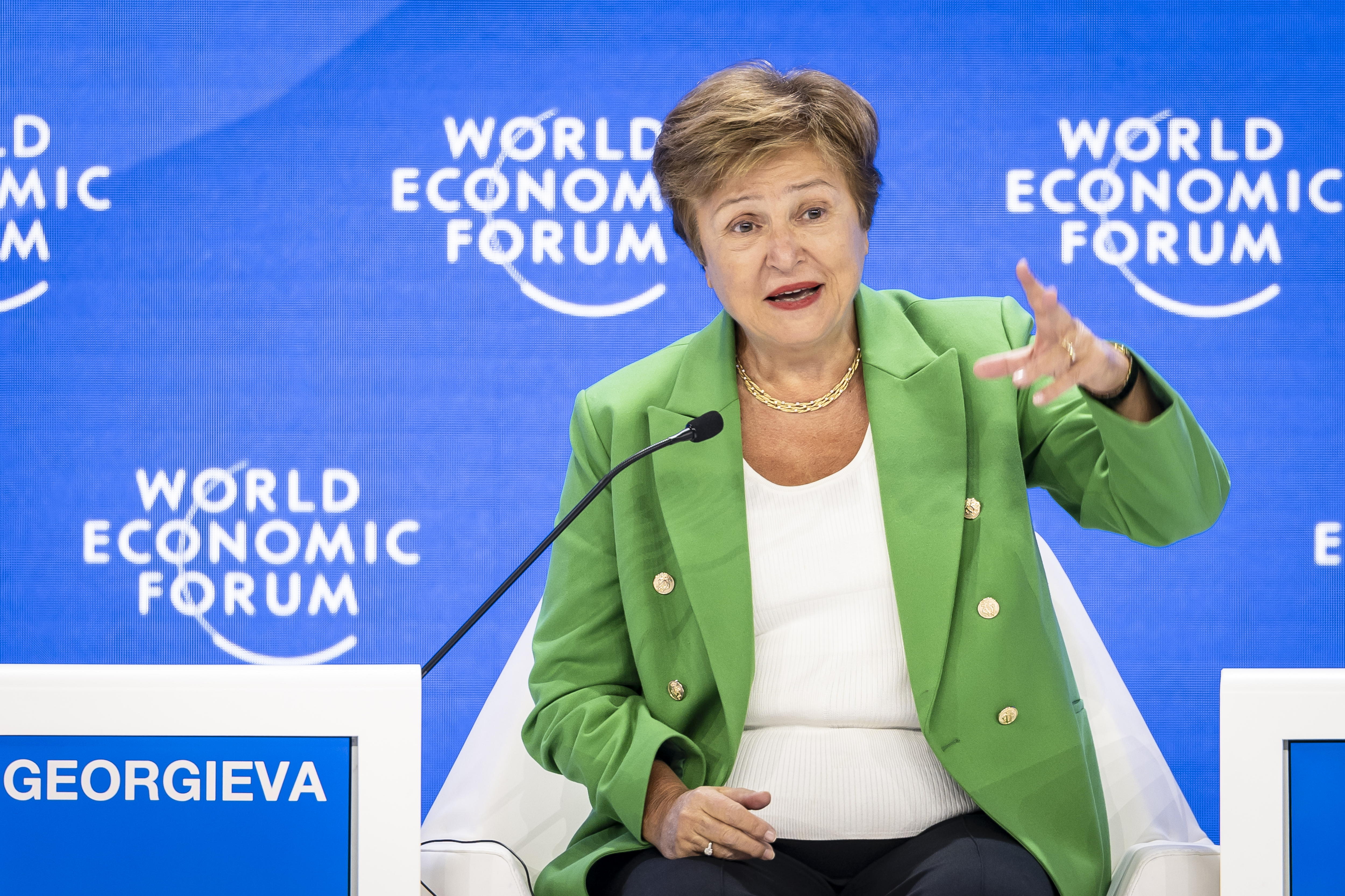 Davos (Switzerland), 24/01/2025.- Managing Director of the International Monetary Fund (IMF) Kristalina Georgieva attends a plenary session during the 55th annual meeting of the World Economic Forum (WEF) in Davos, Switzerland, 24 January 2025. The World Economic Forum's annual meeting gathers entrepreneurs, scientists, and corporate and political leaders in Davos from 20 to 24 January. (Suiza) EFE/EPA/MICHAEL BUHOLZER