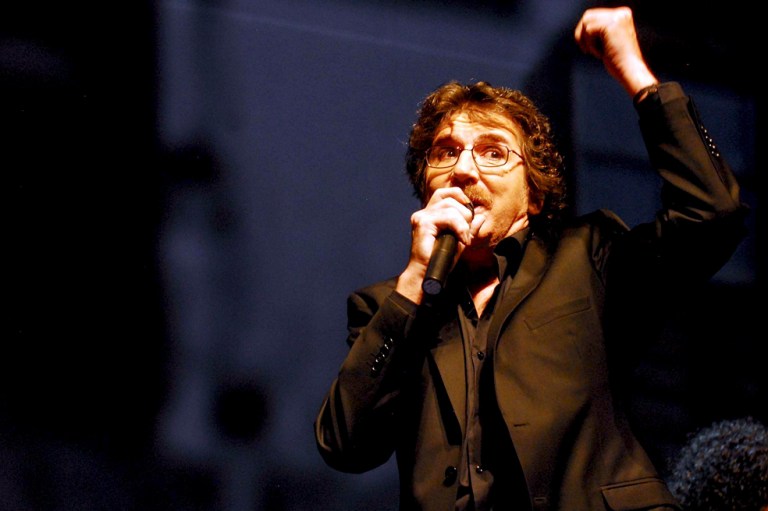 Ganadores del nuevo disco de Charly García
