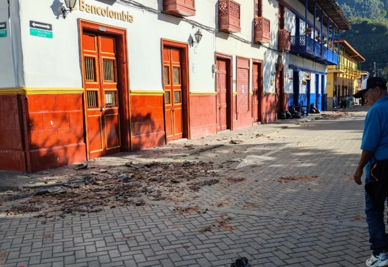 Las grietas que dejó el terremoto en los pueblos patrimonio de Colombia